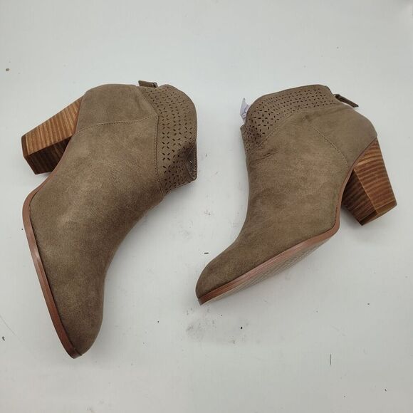 NEW Violet & Red Womens Jackson Lazer Cut Topline Booties tan taupe Size US 8 - Picture 3 of 8